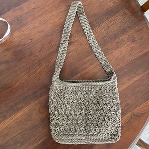 Crochet bag with no label